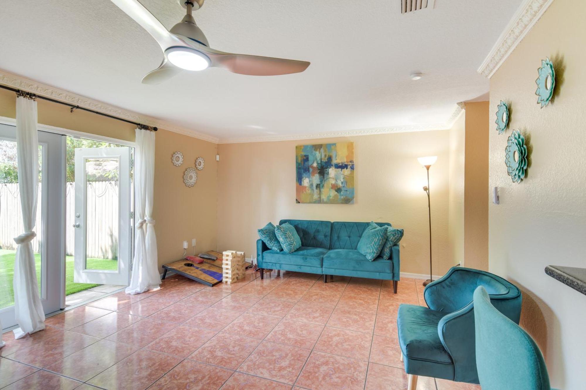Opa-Locka Townhome, 15 Mi To Miami Beach! Ngoại thất bức ảnh